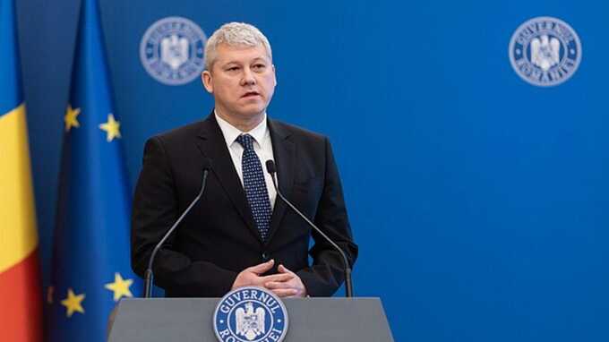 Министр внутренних дел возглавил правительство после ухода Чолаку