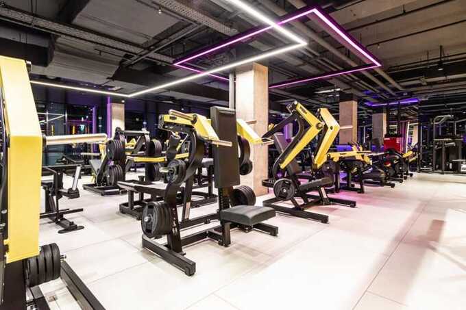 Бывшие тренеры DDX Fitness массово заявляют о незаконных увольнениях