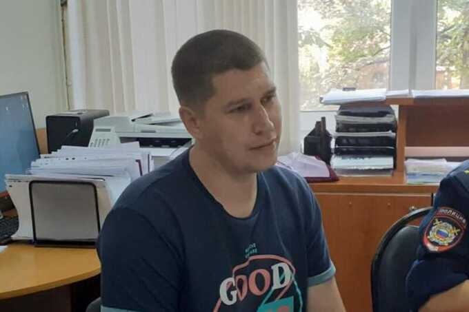 Руководителя «Русской общины» Руслана Денисова задержали за вымогательство 1,5 миллиона рублей