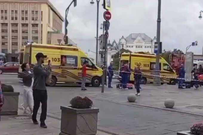 Опубликованы кадры последствий взрыва в Детском мире на Лубянке
