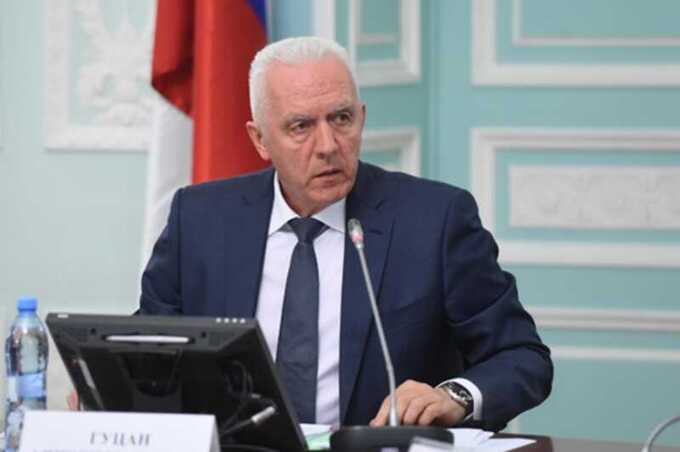 Полпред в СЗФО Александр Гуцан может занять пост генпрокурора России